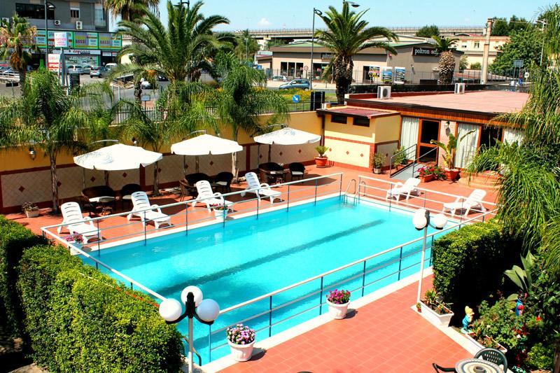 Hotel La Villa Misterbianco Luaran gambar