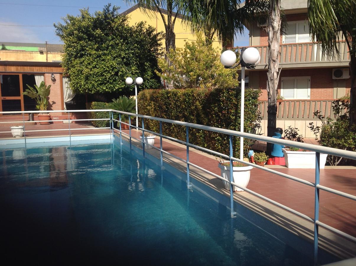 Hotel La Villa Misterbianco Luaran gambar